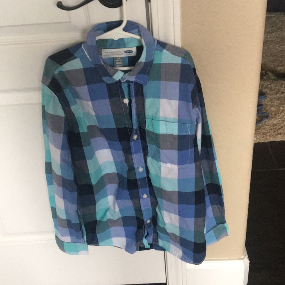 Old Navy Long Sleeved Shirt with Collar